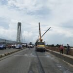 CUED y Obras Públicas coordinarán reposición de postes eléctricos en el Puente de la 17