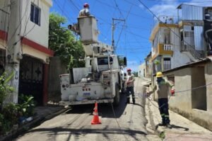 Edenorte entrega segunda etapa de alumbrado en Santiago Oeste con inversión de RD$1.2 millones