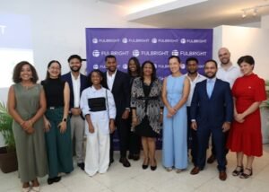 El evento destacó el compromiso de los EEUU con el liderazgo, la innovación y la excelencia académica por más de ocho décadas.
