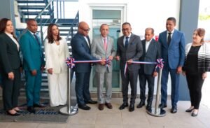 DA y Contraloría buscan fortalecer transparencia con inauguración oficina auditoría