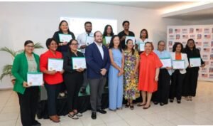 Embajada de los Estados Unidos, el ICDA y el Ideice presentan avances para fortalecer la enseñanza del inglés en la RD