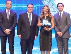 Raquel González presenta su libro en Despierta América y proyecta su propuesta en Estados Unidos